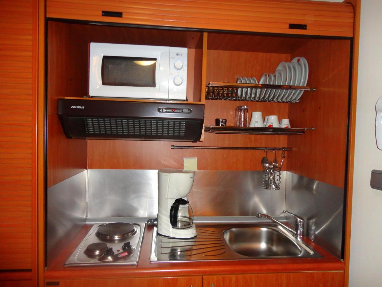 Lirio Guest House Makrakomi Bagian luar foto